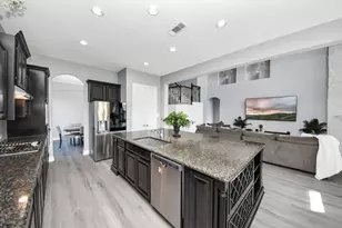 321 Stockport Dr, League City, TX 77573 - Photo 11