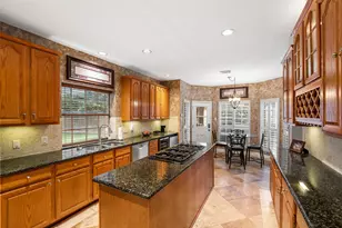 8511 Parmer Ct, Houston, TX 77064 - Photo 11