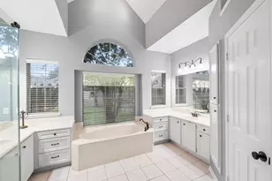 8511 Parmer Ct, Houston, TX 77064 - Photo 19