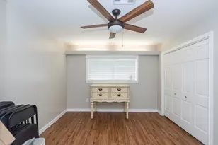 220 Oyster Creek Dr, Lake Jackson, TX 77566 - Photo 19