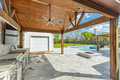 1100 Western Avenue, Angleton, TX 77515 - Photo 9