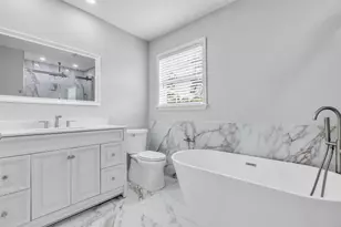 4703 San Bernadino St, Houston, TX 77066 - Photo 17