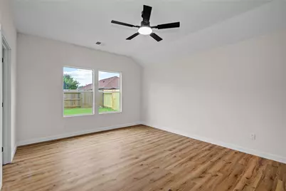9307 Fillmont Lane, Houston, TX 77044 - Photo 13