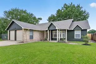 1011 Memorial Glen Dr, Humble, TX 77338 - Photo 1