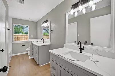 1011 Memorial Glen Drive, Humble, TX 77338 - Photo 23