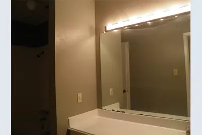 10555 Turtlewood Court #303, Houston, TX 77072 - Photo 11