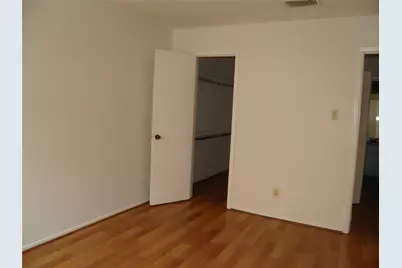 10555 Turtlewood Court #303, Houston, TX 77072 - Photo 9