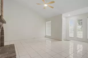 9423 Bollingbrook Dr, Houston, TX 77083 - Photo 5