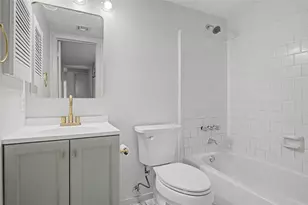 9423 Bollingbrook Dr, Houston, TX 77083 - Photo 7