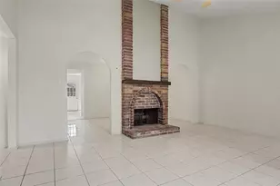 9423 Bollingbrook Dr, Houston, TX 77083 - Photo 3