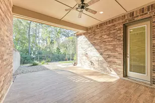 210 Liatris Ct, Conroe, TX 77304 - Photo 45