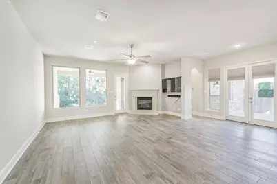 210 Liatris Court, Conroe, TX 77304 - Photo 7