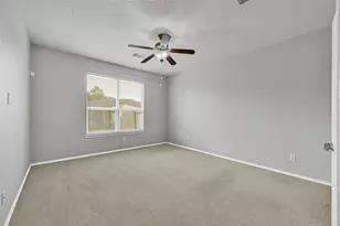 13610 Summer Spring Ln, Rosharon, TX 77583 - Photo 15