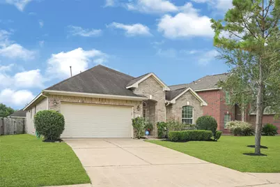 13610 Summer Spring Lane, Rosharon, TX 77583 - Photo 1