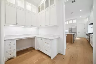 710 Sue Barnett Dr, Houston, TX 77018 - Photo 29