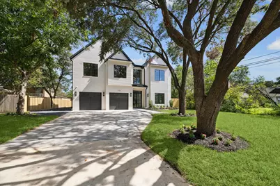 710 Sue Barnett Drive, Houston, TX 77018 - Photo 9