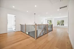 710 Sue Barnett Dr, Houston, TX 77018 - Photo 41