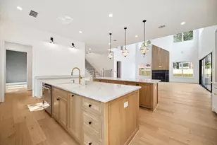 710 Sue Barnett Dr, Houston, TX 77018 - Photo 27