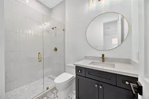 1634 Antoine Dr, Houston, TX 77055 - Photo 43