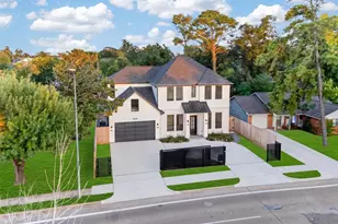 1634 Antoine Dr, Houston, TX 77055 - Photo 3