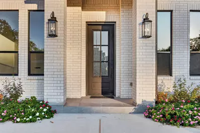 1634 Antoine Drive, Houston, TX 77055 - Photo 5