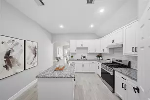 5014 E Meadow Dr, Deer Park, TX 77536 - Photo 17