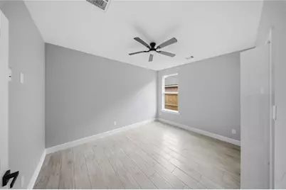 5014 E Meadow Drive, Deer Park, TX 77536 - Photo 11