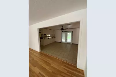 405 Azalea Drive, Baytown, TX 77520 - Photo 5