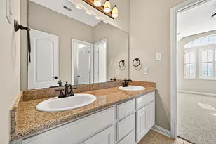 4518 Beacon View Ct, Sugar Land, TX 77479 - Photo 35