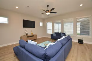 18422 Joyous Ln, Cypress, TX 77433 - Photo 17