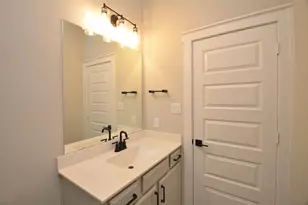 18422 Joyous Ln, Cypress, TX 77433 - Photo 35