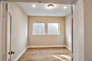 18422 Joyous Ln, Cypress, TX 77433 - Photo 19
