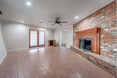 2508 Esther Avenue E, Pasadena, TX 77502 - Photo 3