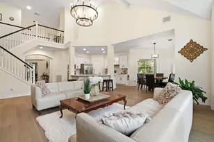 73 W Sandalbranch Cir, The Woodlands, TX 77382 - Photo 11