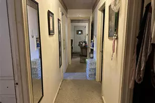 5602 Southlea St, Houston, TX 77033 - Photo 3