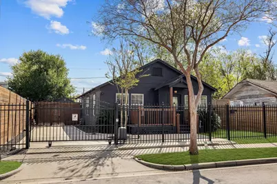 1310 Walton Street, Houston, TX 77009 - Photo 3
