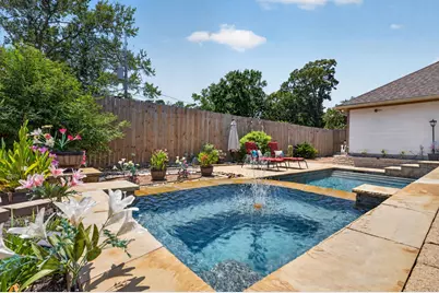 514 Oak Ridge Grove Circle, Oak Ridge North, TX 77386 - Photo 33