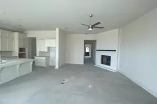 12219 Sweetbriar Loop, Mont Belvieu, TX 77523 - Photo 3