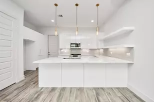 4011 Boho Ln, Houston, TX 77045 - Photo 3