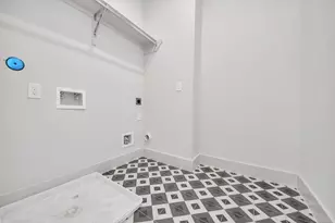 4011 Boho Ln, Houston, TX 77045 - Photo 11
