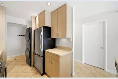 7700 Seawall Boulevard #501, Galveston, TX 77551 - Photo 11