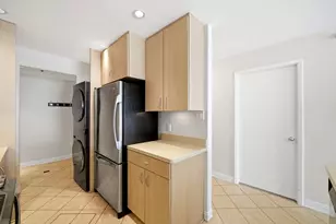 7700 Seawall Blvd, Galveston, TX 77551 - Photo 11