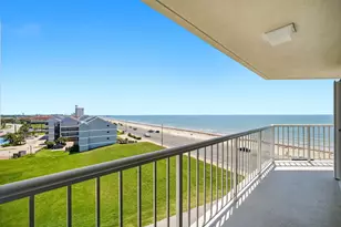 7700 Seawall Blvd, Galveston, TX 77551 - Photo 21