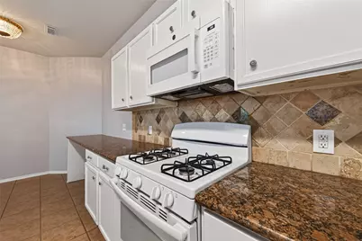 14926 Sugar Stone Drive, Sugar Land, TX 77498 - Photo 11