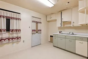 1419 Silverdale St, Houston, TX 77029 - Photo 3