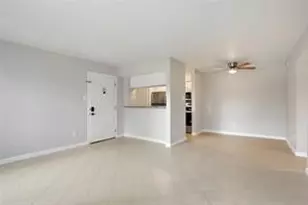 3300 Pebblebrook Dr, Seabrook, TX 77586 - Photo 3