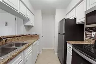 3300 Pebblebrook Dr, Seabrook, TX 77586 - Photo 5