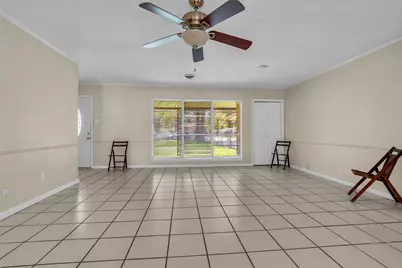 1900 Wright Boulevard, Baytown, TX 77520 - Photo 25