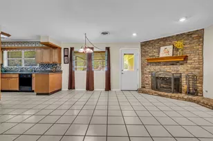 1900 Wright Blvd, Baytown, TX 77520 - Photo 23