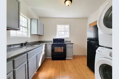 5106 Hershe Street, Houston, TX 77020 - Photo 11